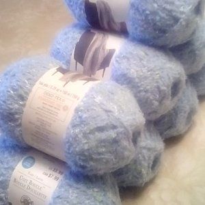 Cozy Boucle Yarn